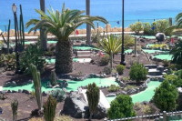 Wenn Minigolf Träume erfüllt: Anna Nitschke fliegt zum ZDF-Dreh nach Fuerteventura